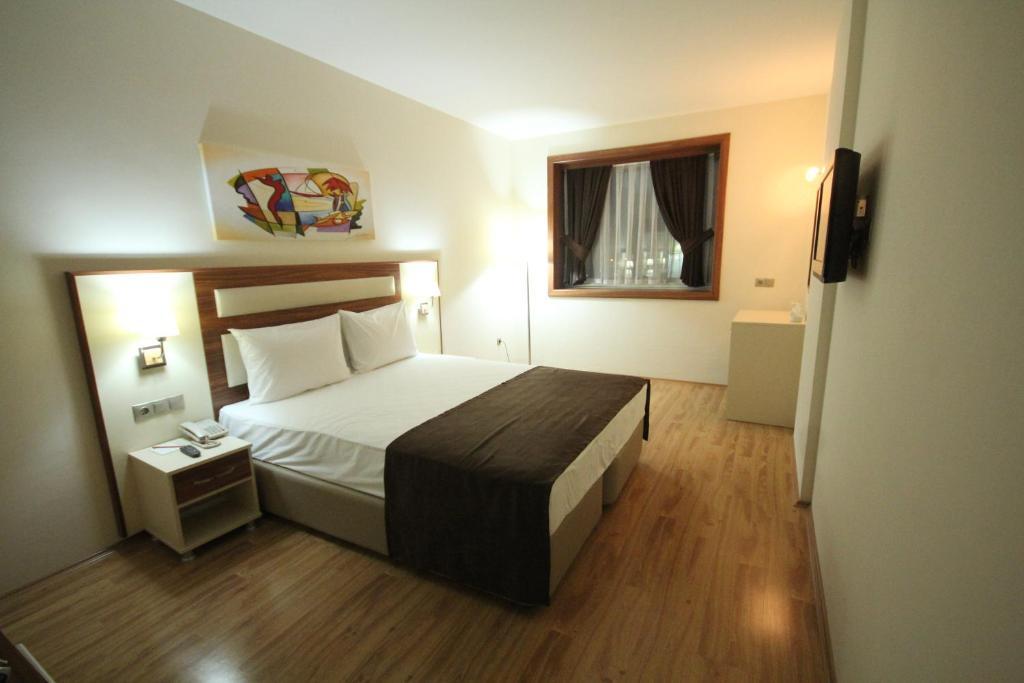 Palmcity Hotel Turgutlu Стая снимка