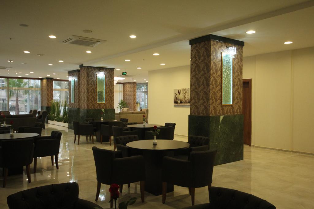 Palmcity Hotel Turgutlu Екстериор снимка